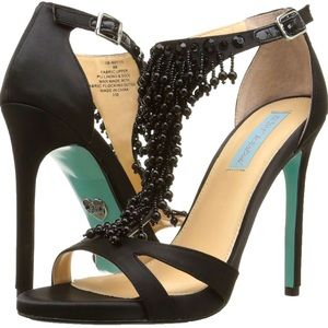 BRAND NEW. This sandal features pearl embellishments, making it the ideal shoe